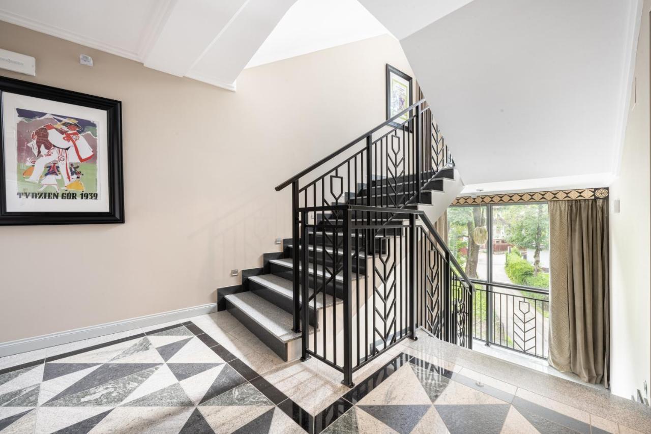 Villa Monte W Centrum Przy Krupowkach Apartzakop ザコパネ エクステリア 写真