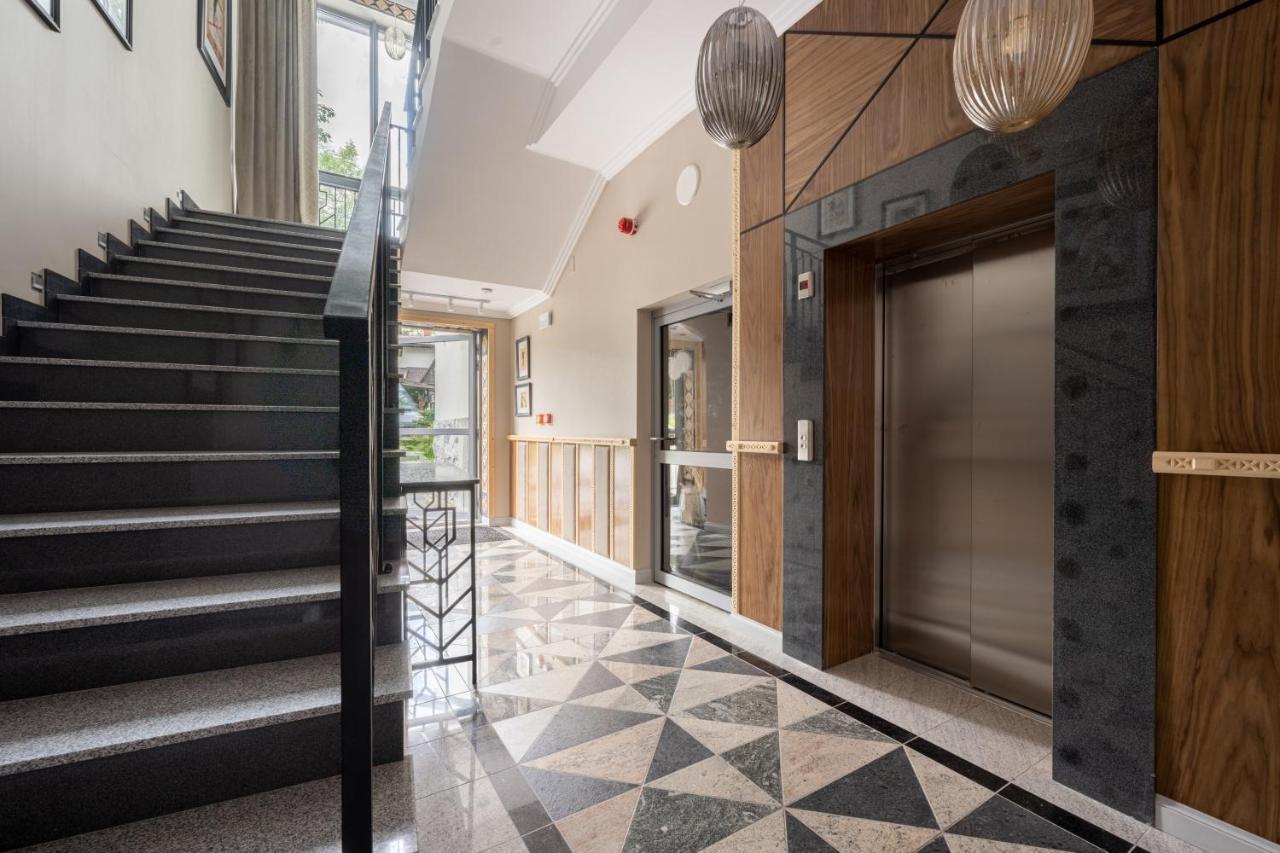 Villa Monte W Centrum Przy Krupowkach Apartzakop ザコパネ エクステリア 写真